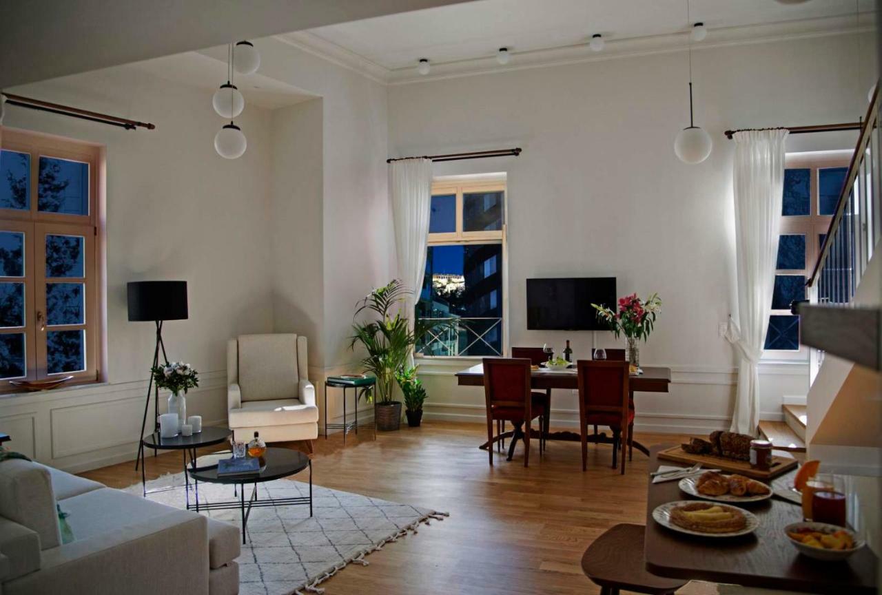 Four Streets Athens - Luxury Suites Apartments In Atene Esterno foto
