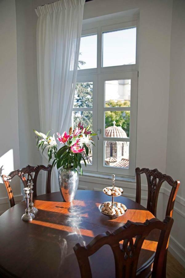 Four Streets Athens - Luxury Suites Apartments In Atene Esterno foto