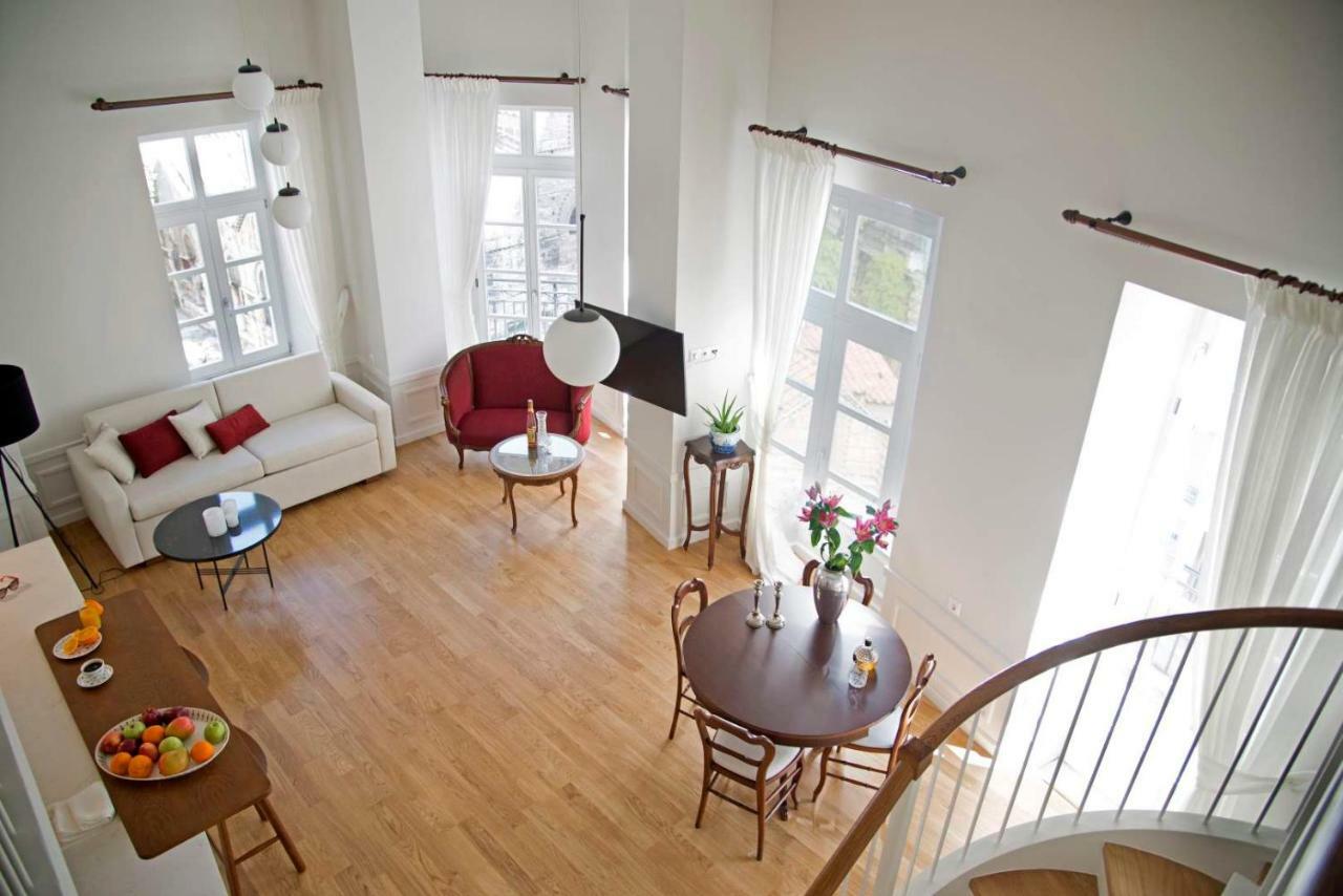 Four Streets Athens - Luxury Suites Apartments In Atene Esterno foto