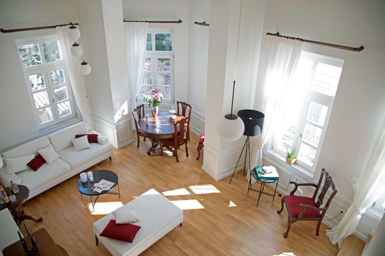 Four Streets Athens - Luxury Suites Apartments In Atene Esterno foto