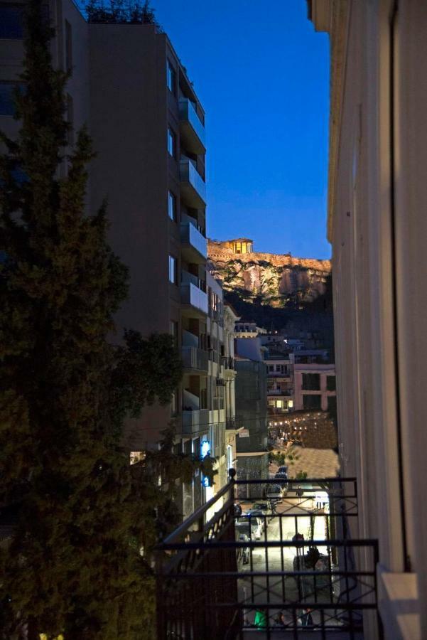 Four Streets Athens - Luxury Suites Apartments In Atene Esterno foto